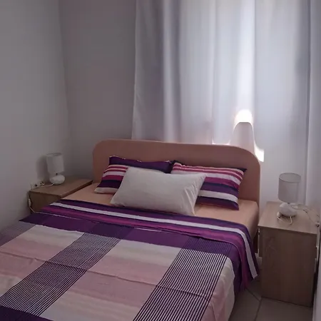 Apartments Max Vir Room photo